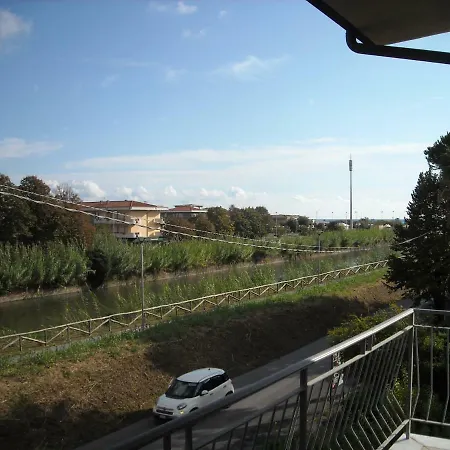 Lungofrigido Ponente 6/d Ferienhaus Massa (Tuscany)